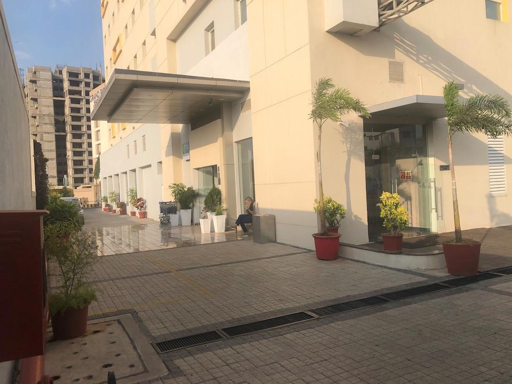 Holiday Inn Express Nashik Indira Nagar By Ihg Exterior foto